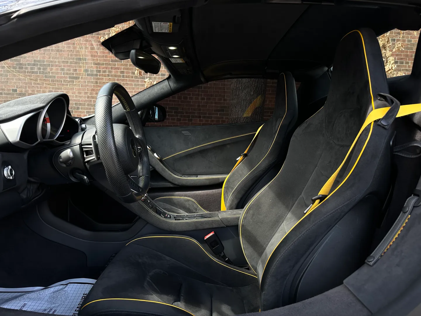 Mclaren 650S Spider — photo 40