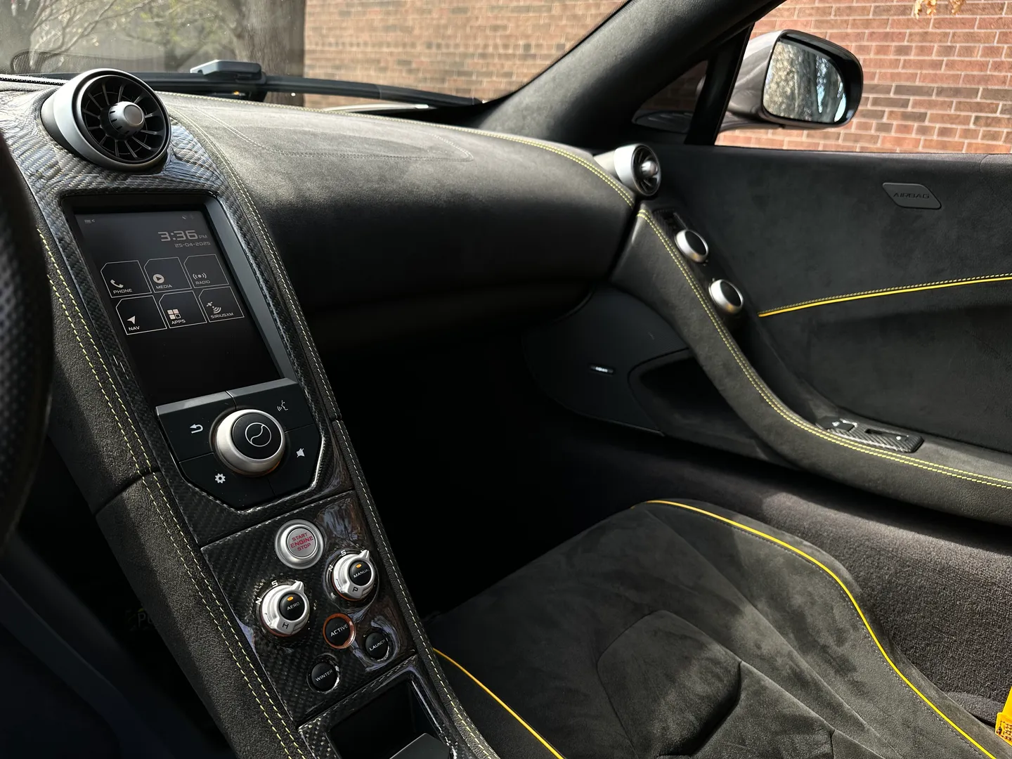 Mclaren 650S Spider — photo 46