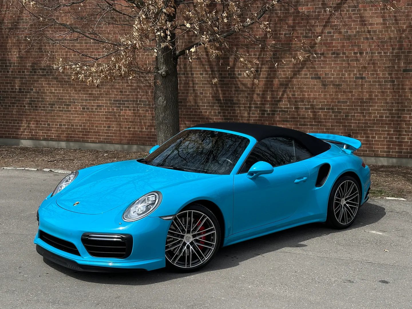 Porsche 911 Turbo Cabriolet — photo 4