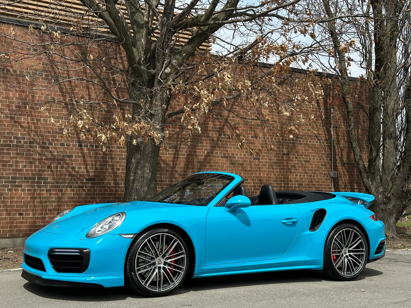 Porsche 911 Turbo Cabriolet — photo 12