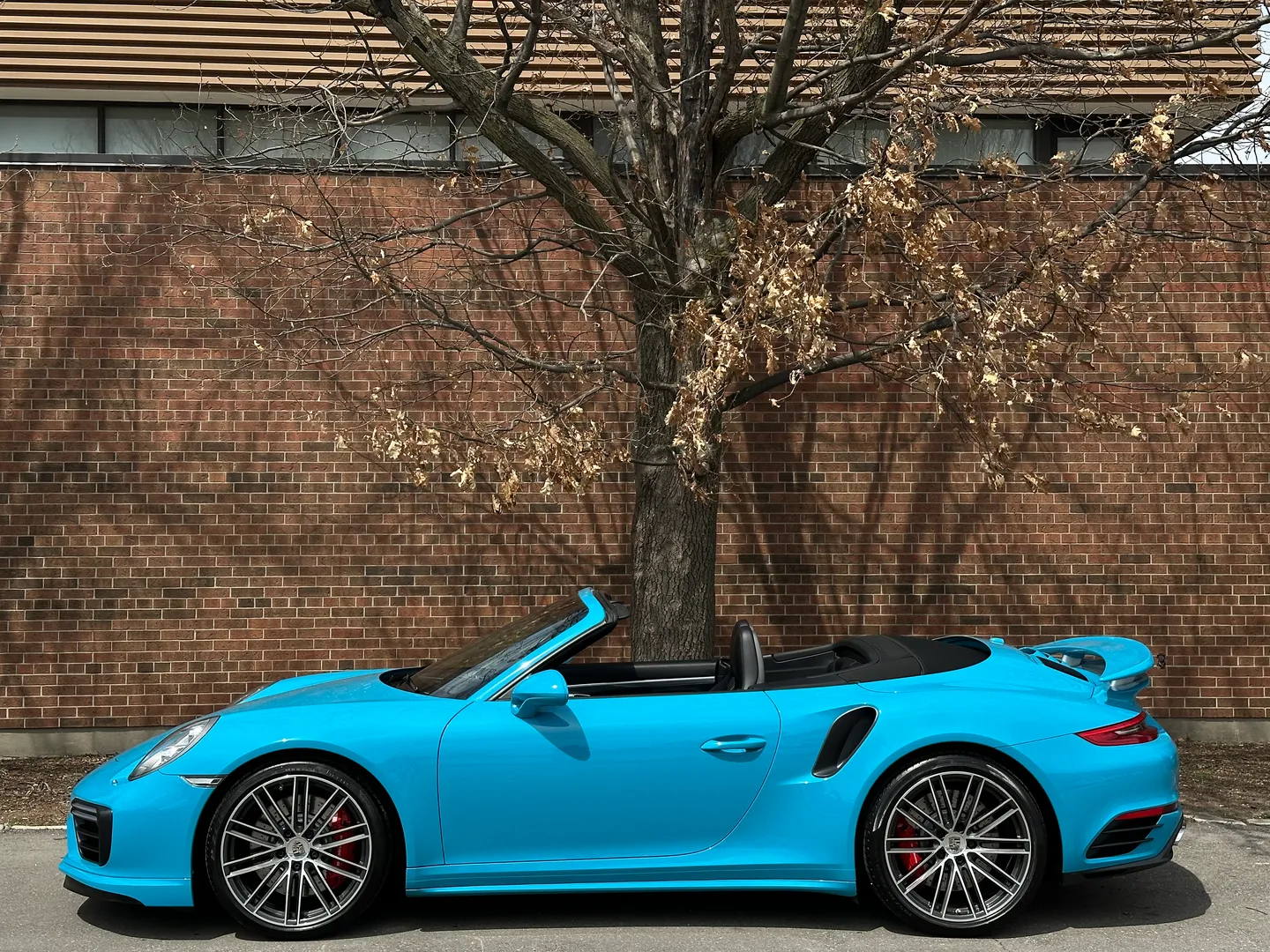 Porsche 911 Turbo Cabriolet — photo 13