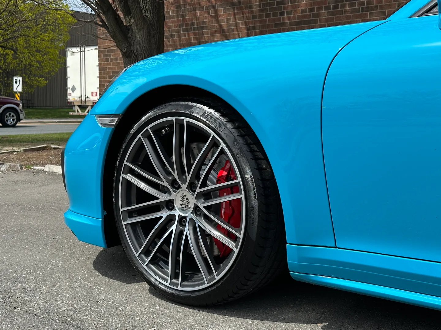 Porsche 911 Turbo Cabriolet — photo 17