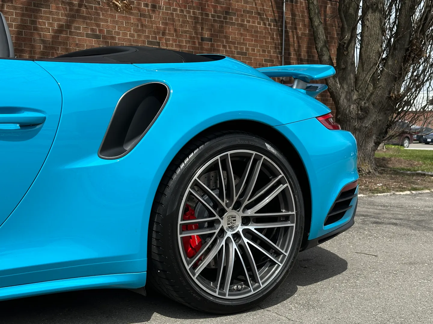 Porsche 911 Turbo Cabriolet — photo 18