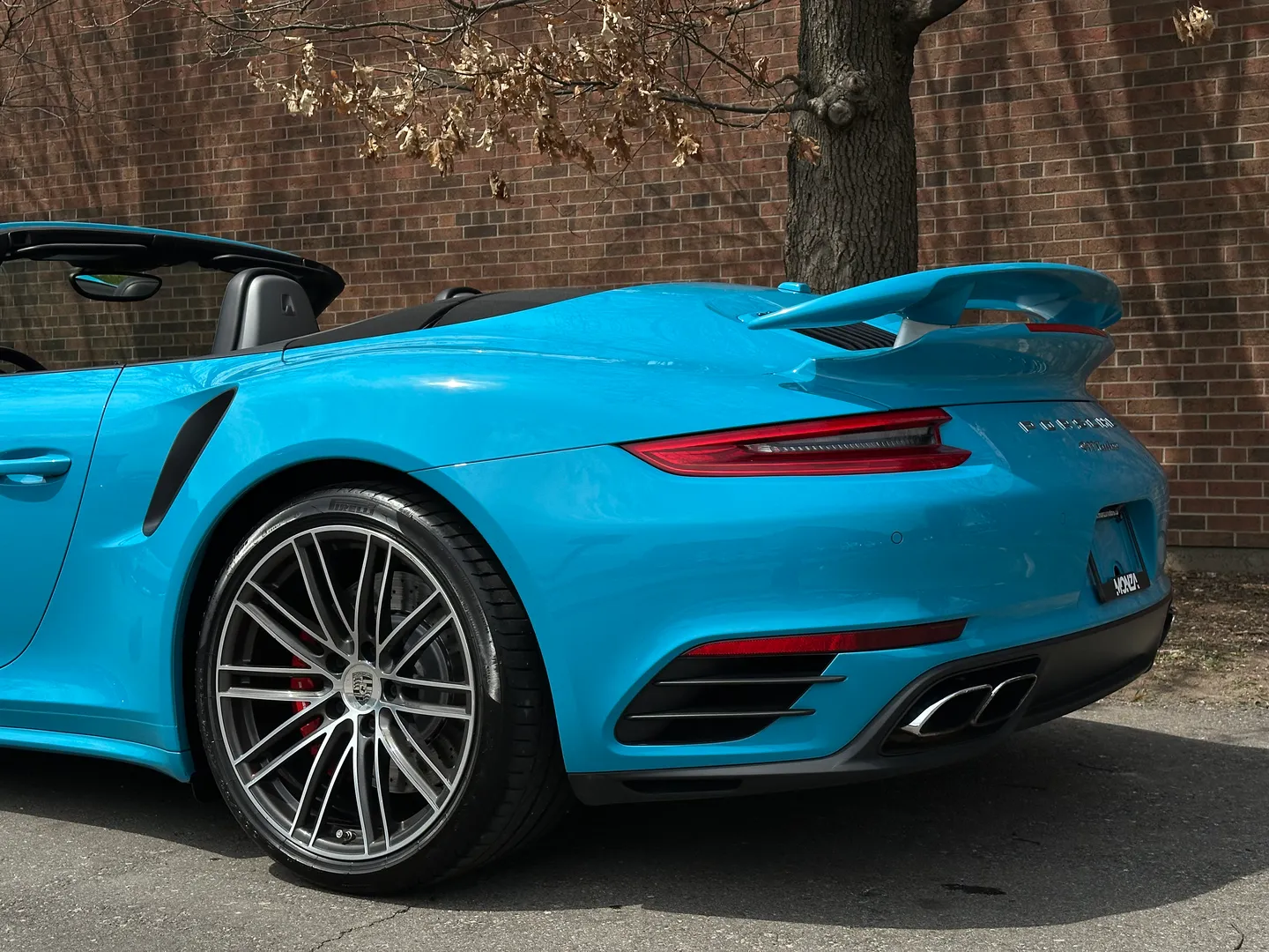 Porsche 911 Turbo Cabriolet — photo 26