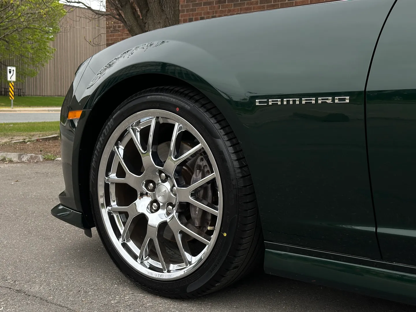 Chevrolet Camaro SS 2SS Green Flash Edition 1/811 — photo 14