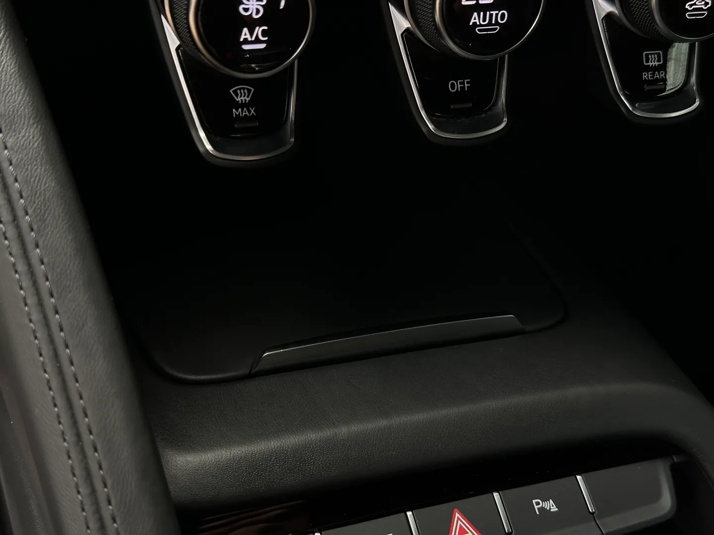 Audi R8 V10 Plus Quattro Coupe — photo 56