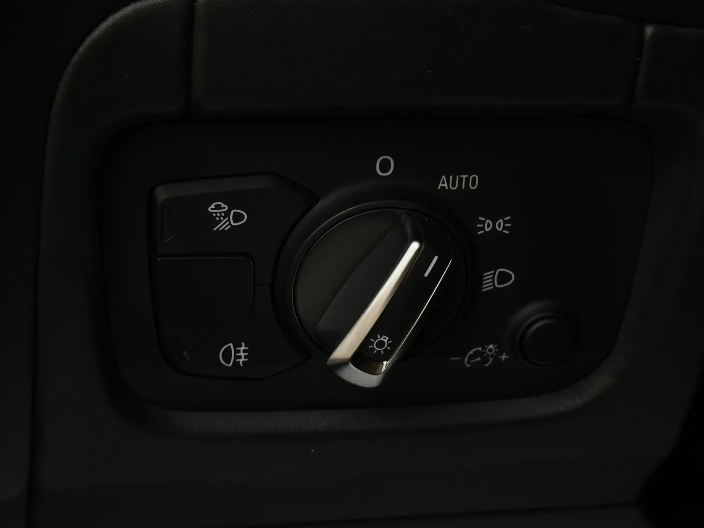 Audi R8 V10 Plus Quattro Coupe — photo 81