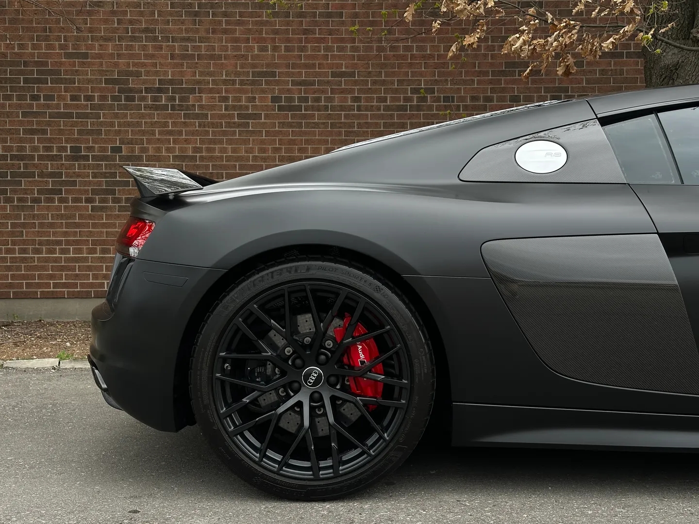 Audi R8 V10 Plus Quattro Coupe — photo 84
