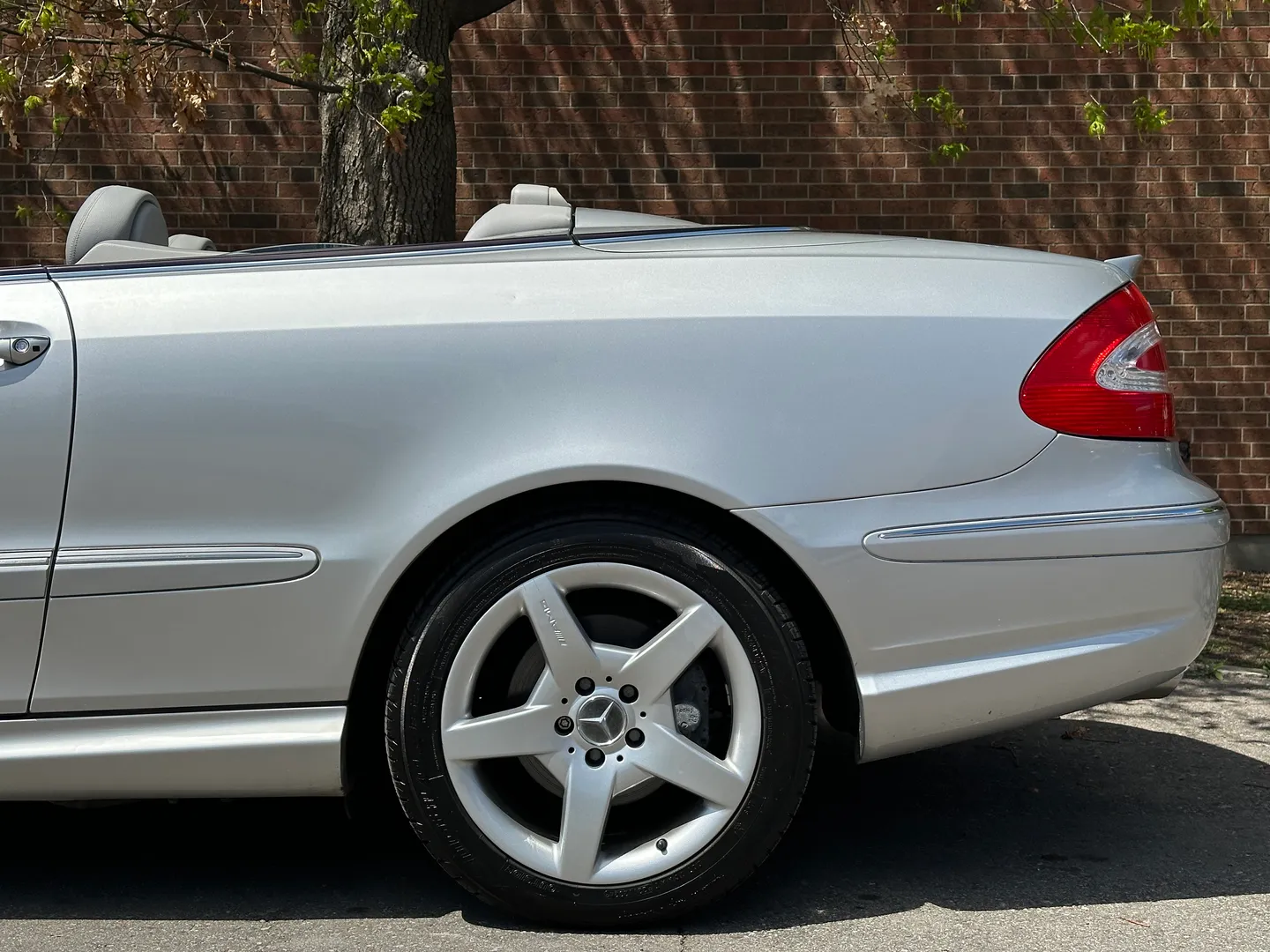 Mercedes Benz CLK 500 AMG Package Cabriolet — photo 14