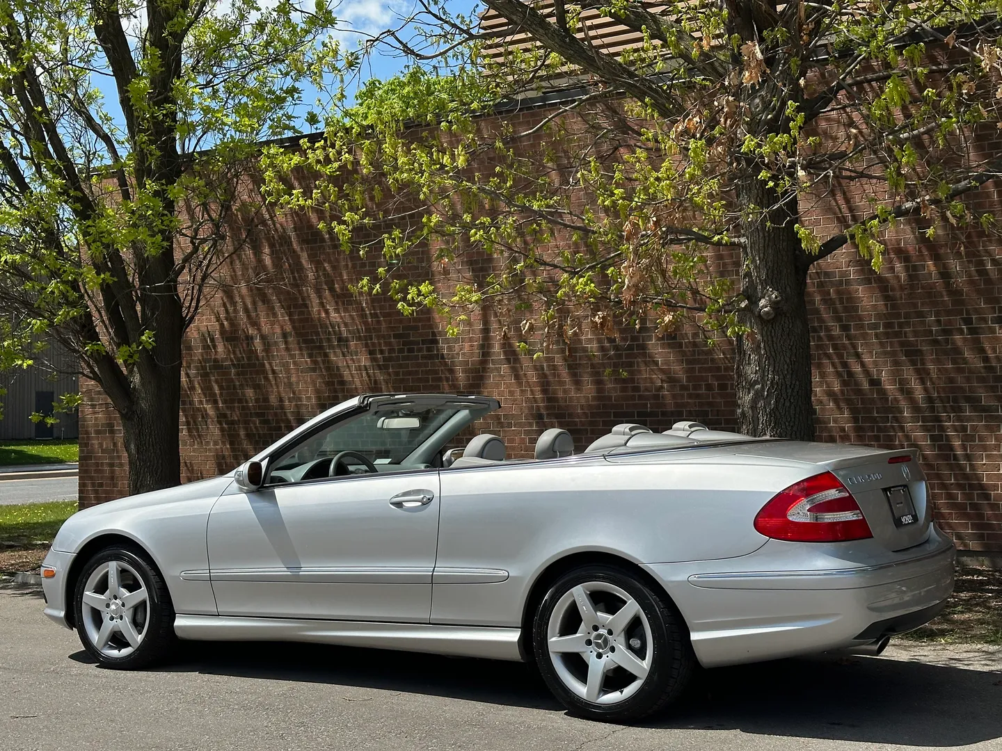 Mercedes Benz CLK 500 AMG Package Cabriolet — photo 23