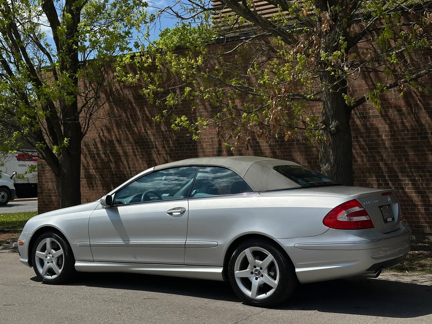 Mercedes Benz CLK 500 AMG Package Cabriolet — photo 37