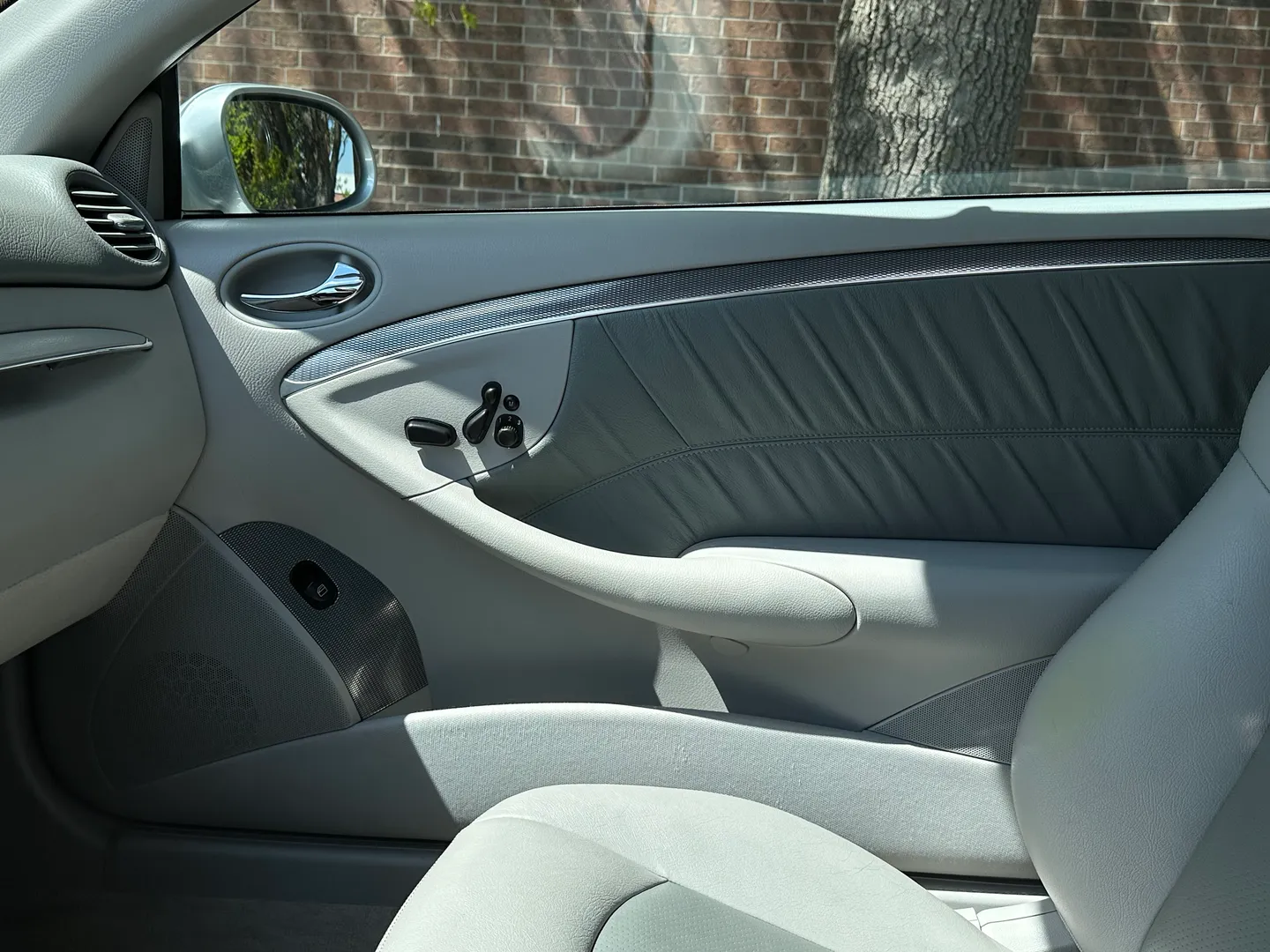 Mercedes Benz CLK 500 AMG Package Cabriolet — photo 58