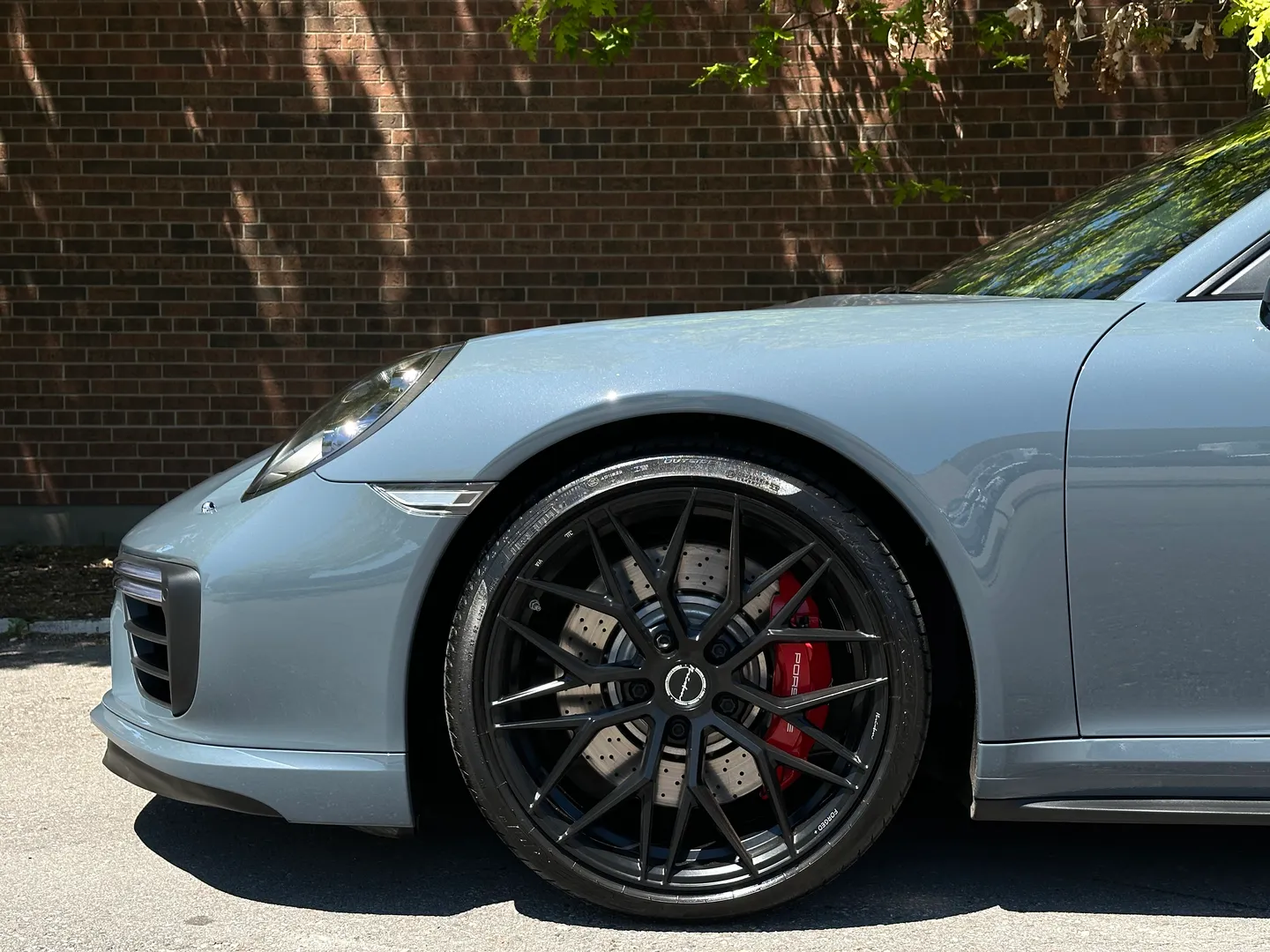 Porsche 911 Turbo Coupe — photo 12