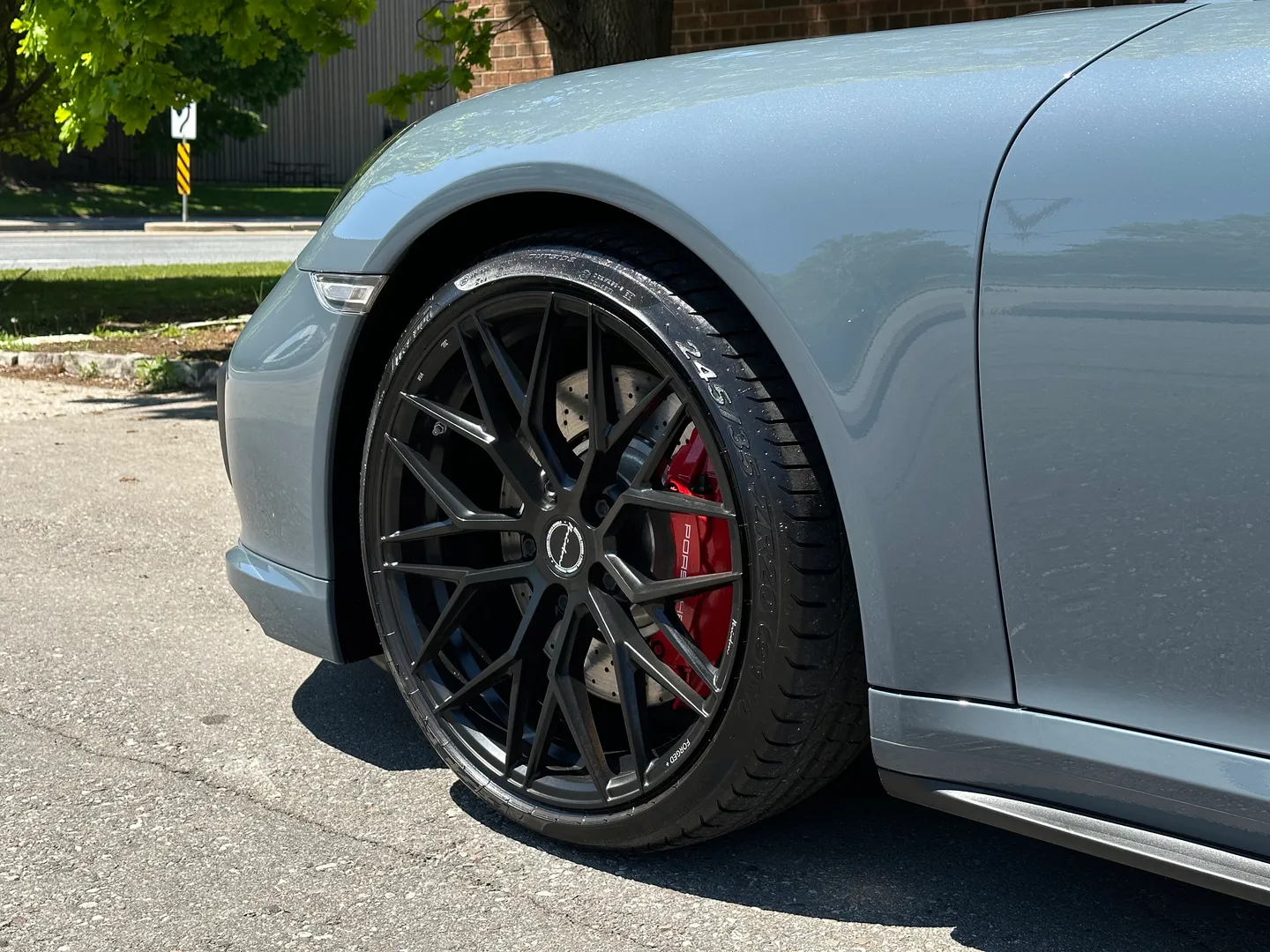 Porsche 911 Turbo Coupe — photo 14