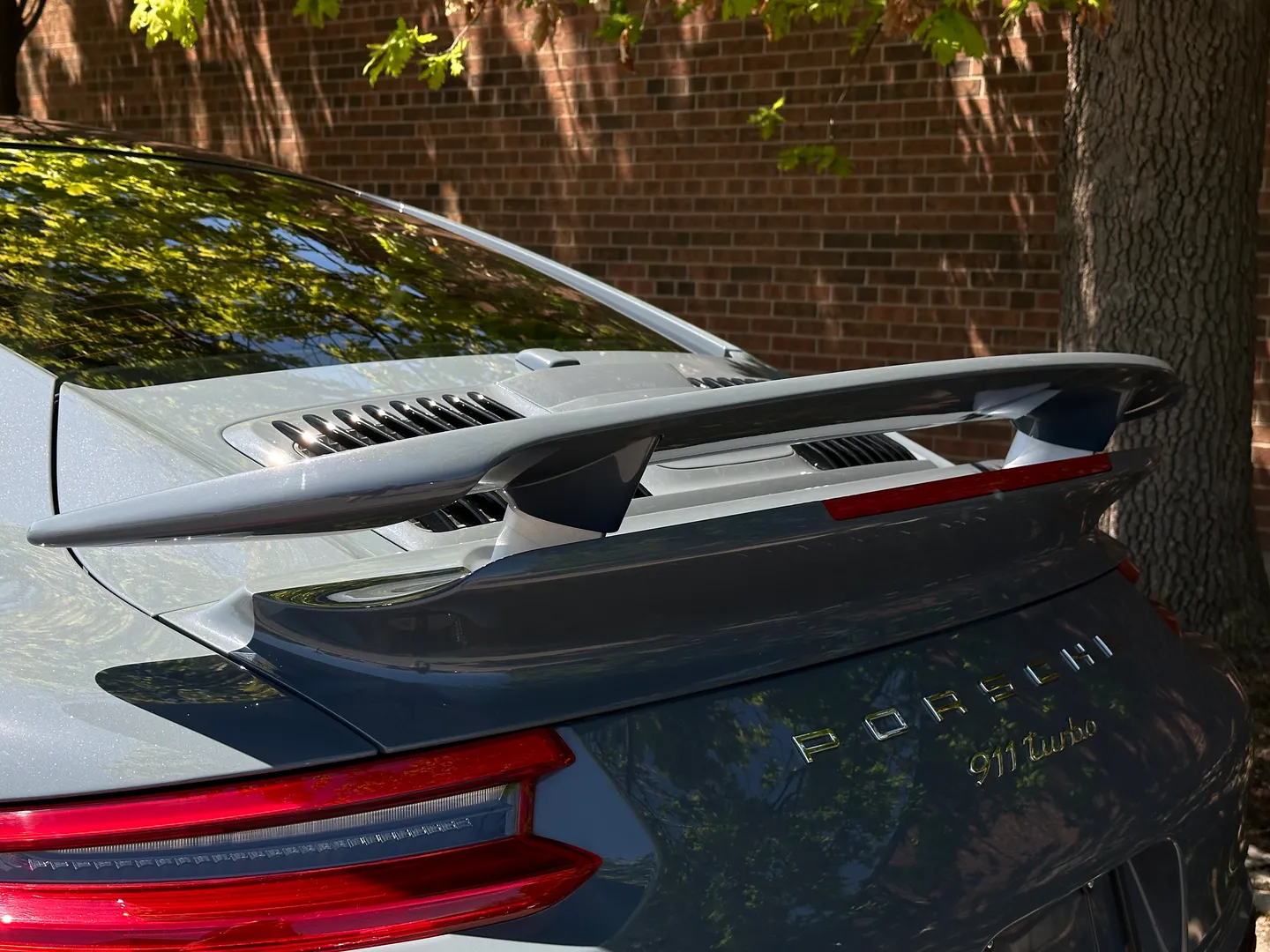 Porsche 911 Turbo Coupe — photo 29