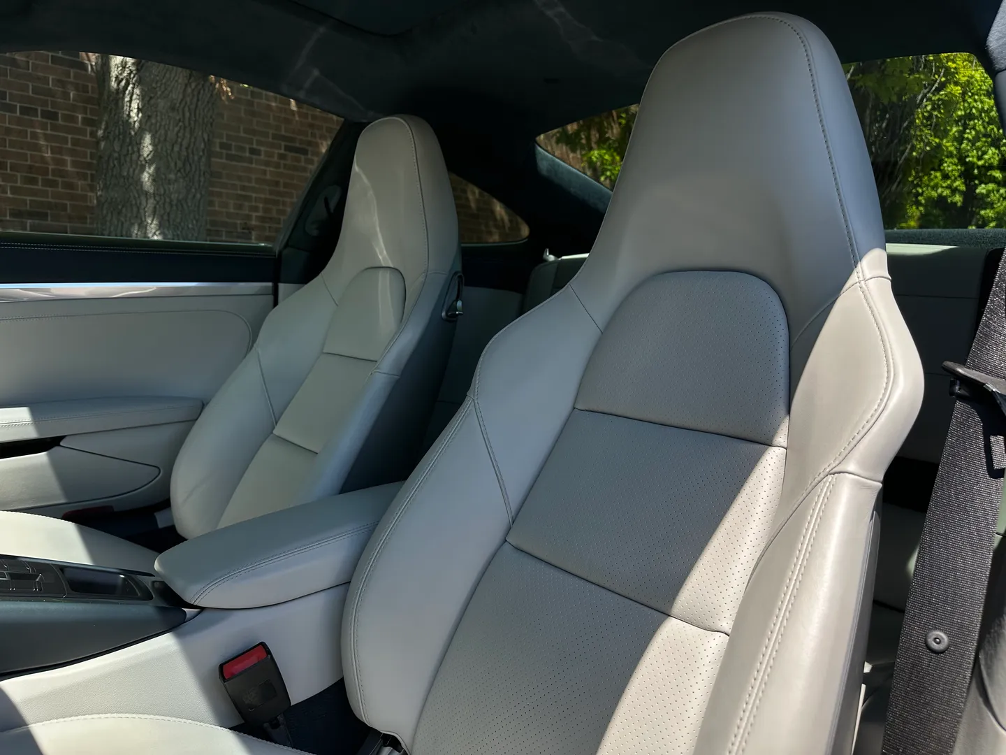 Porsche 911 Turbo Coupe — photo 43