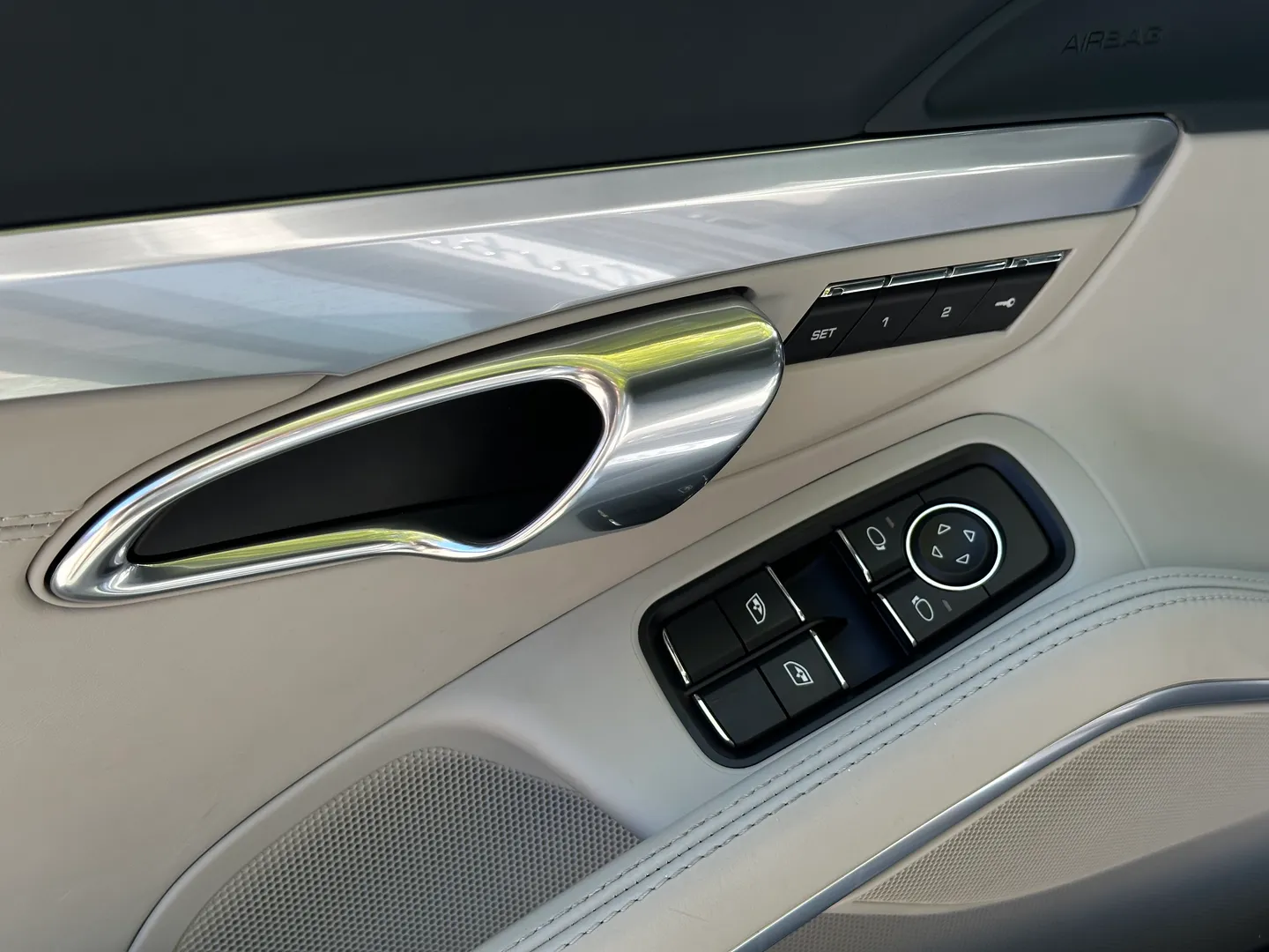 Porsche 911 Turbo Coupe — photo 47