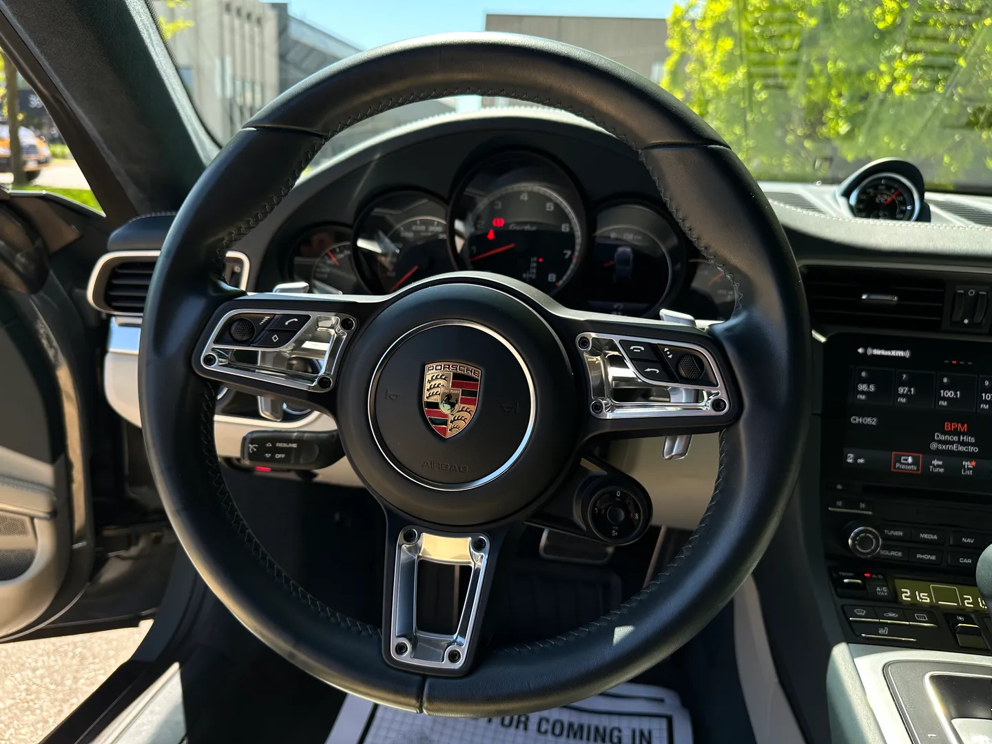 Porsche 911 Turbo Coupe — photo 81