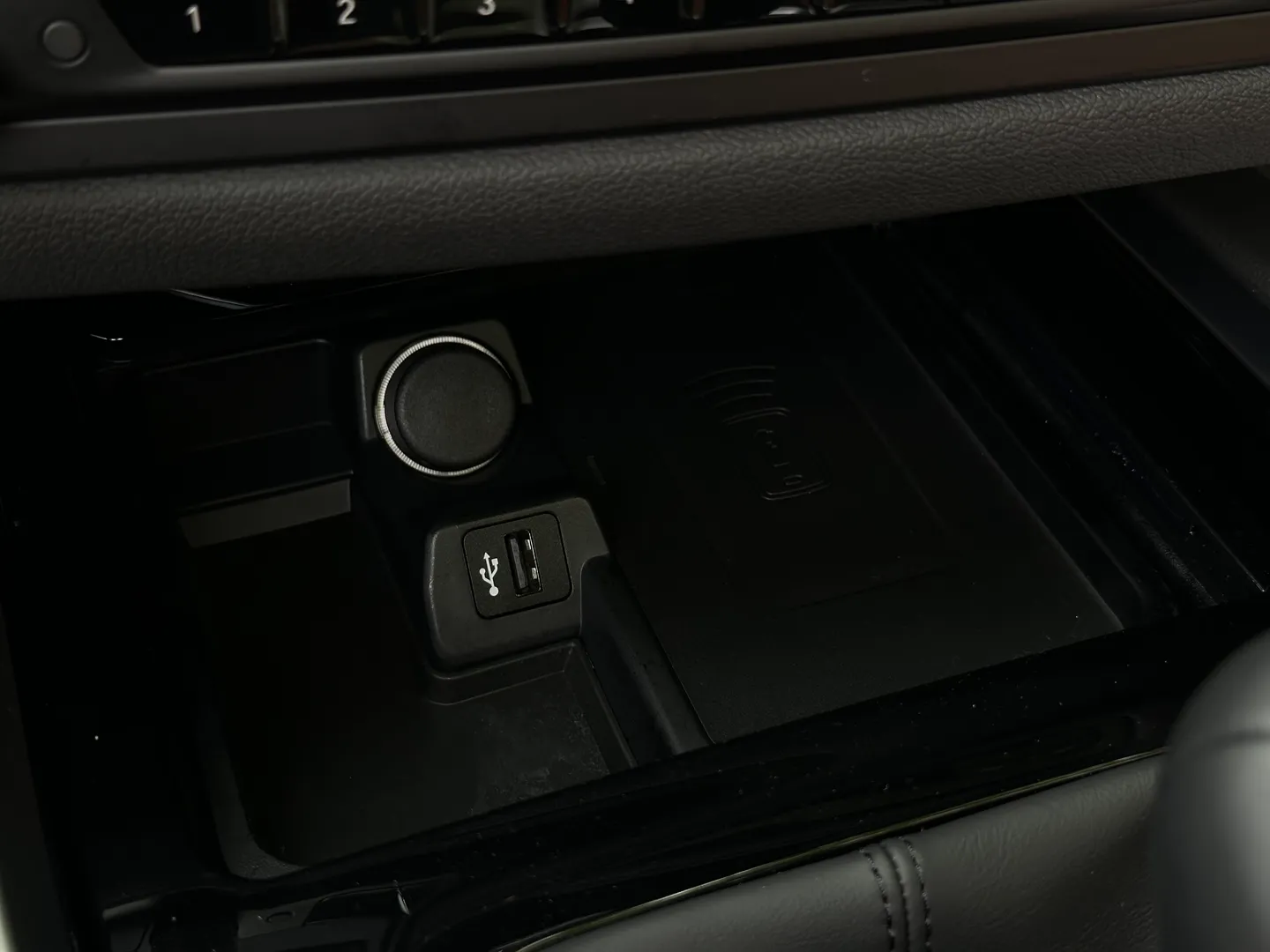 BMW Z4 M40i 6 Speed Manual Roadster — photo 57