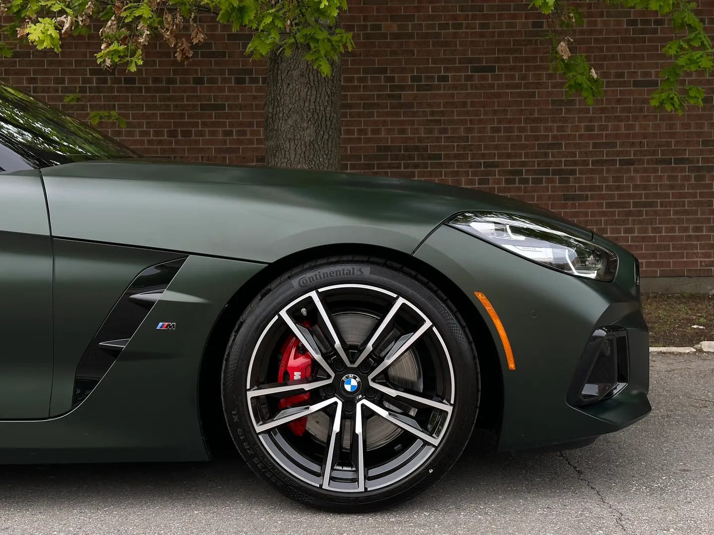 BMW Z4 M40i 6 Speed Manual Roadster — photo 93