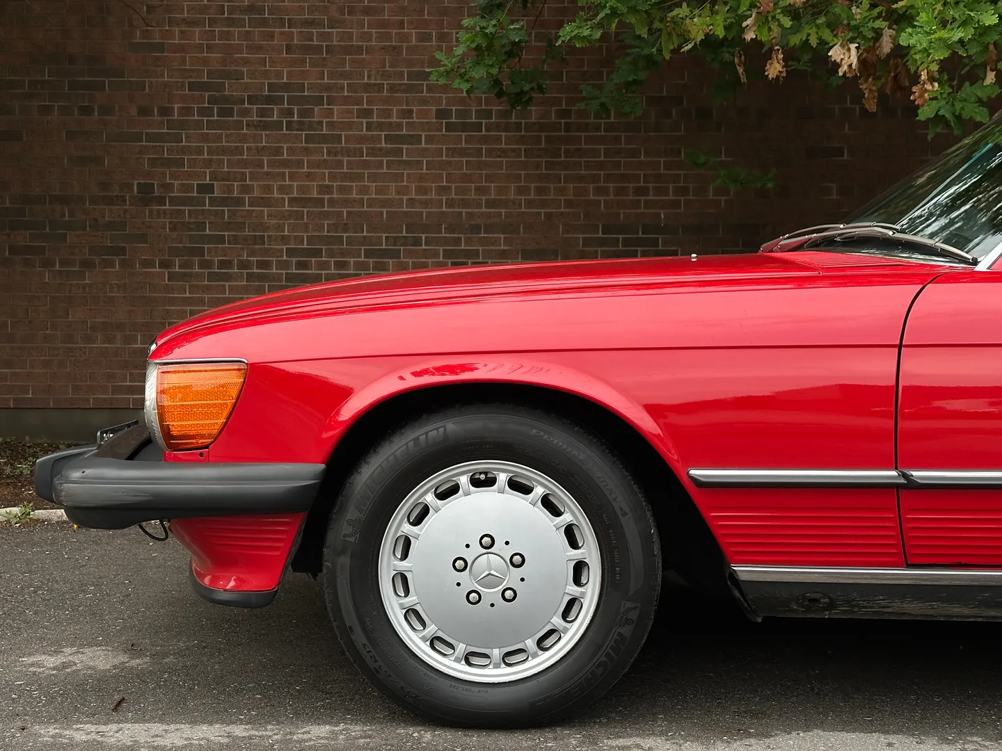 Mercedes Benz 560SL  — photo 12