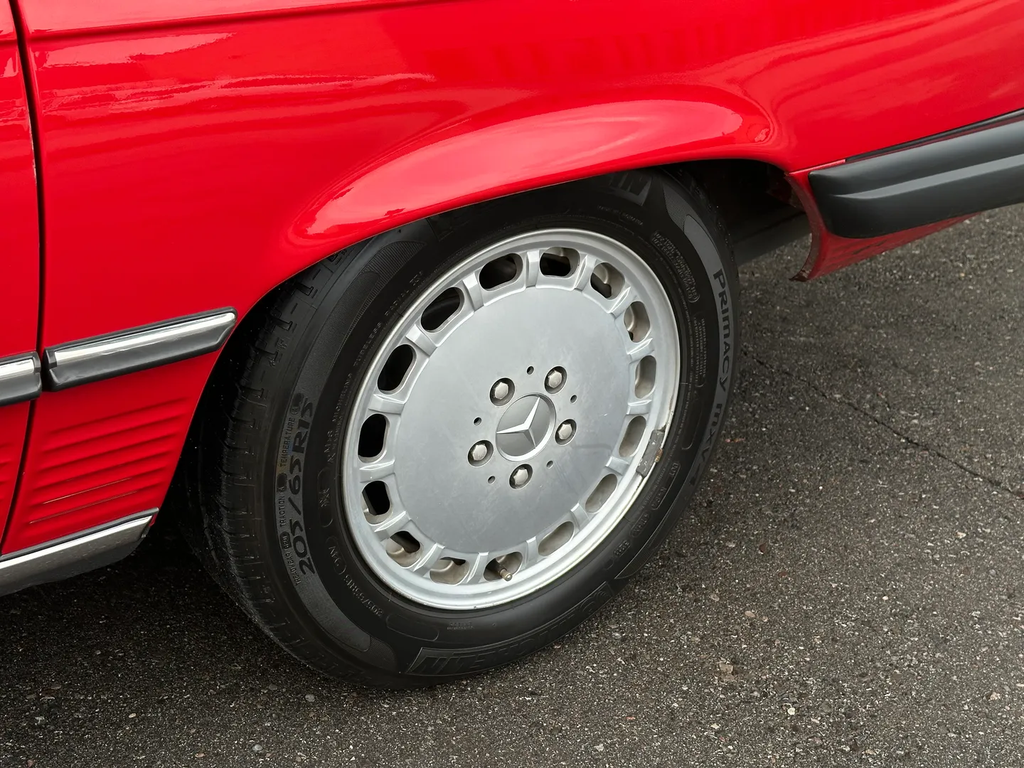 Mercedes Benz 560SL  — photo 15