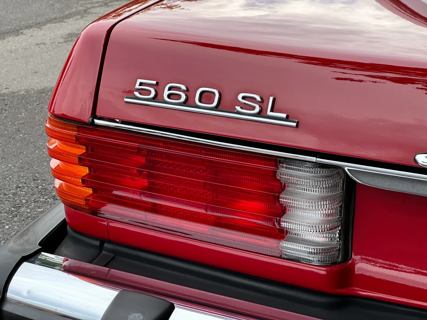 Mercedes Benz 560SL  — photo 29