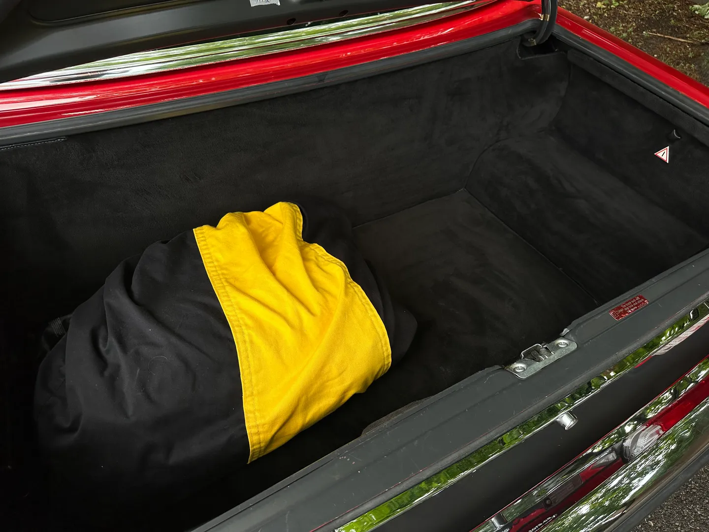 Mercedes Benz 560SL  — photo 33