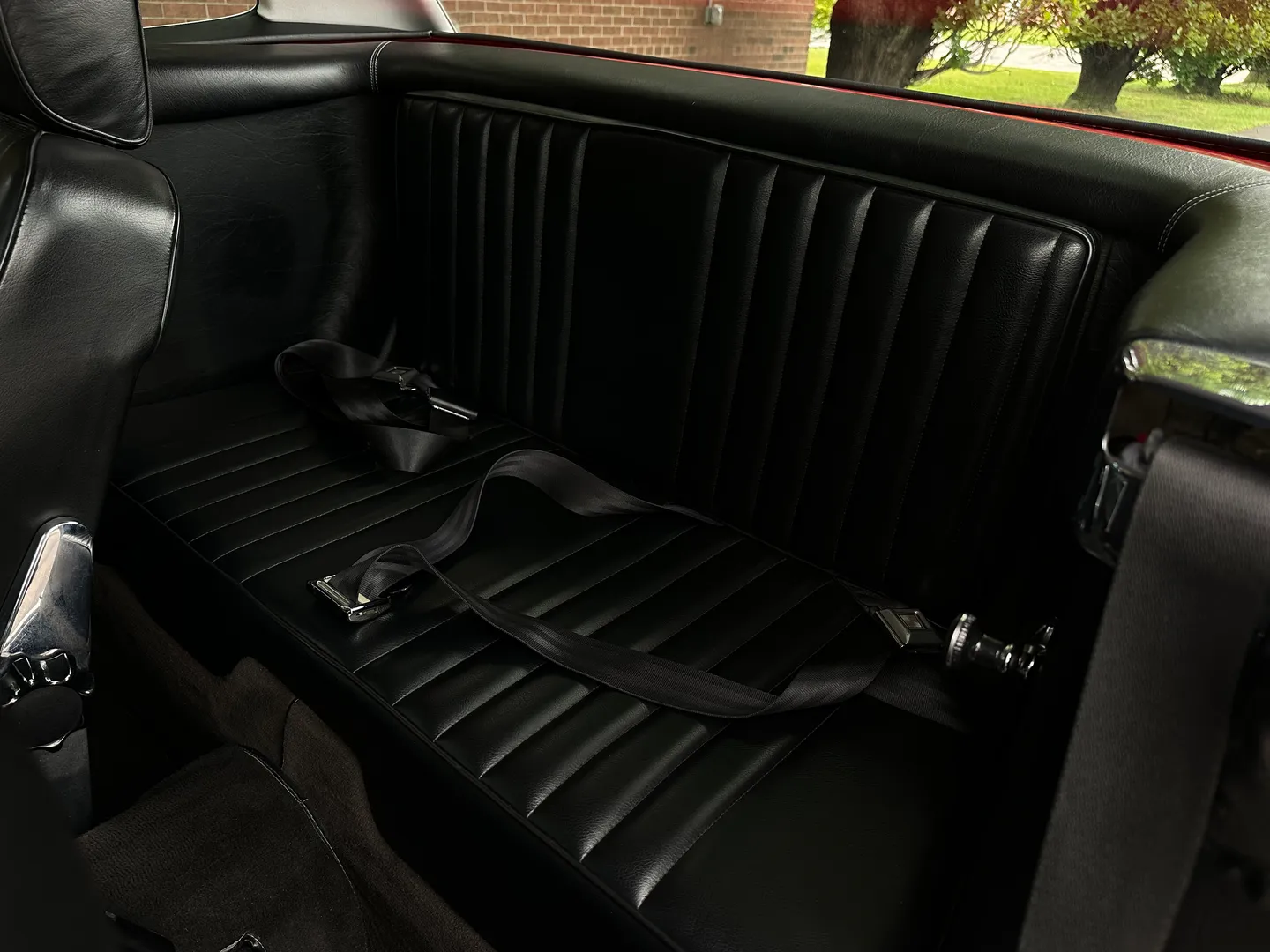 Mercedes Benz 560SL  — photo 44