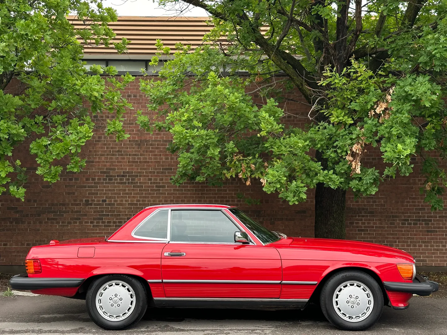 Mercedes Benz 560SL  — photo 70