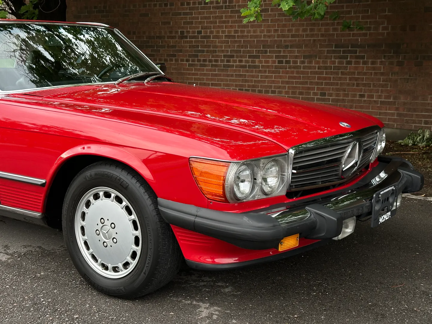 Mercedes Benz 560SL  — photo 74