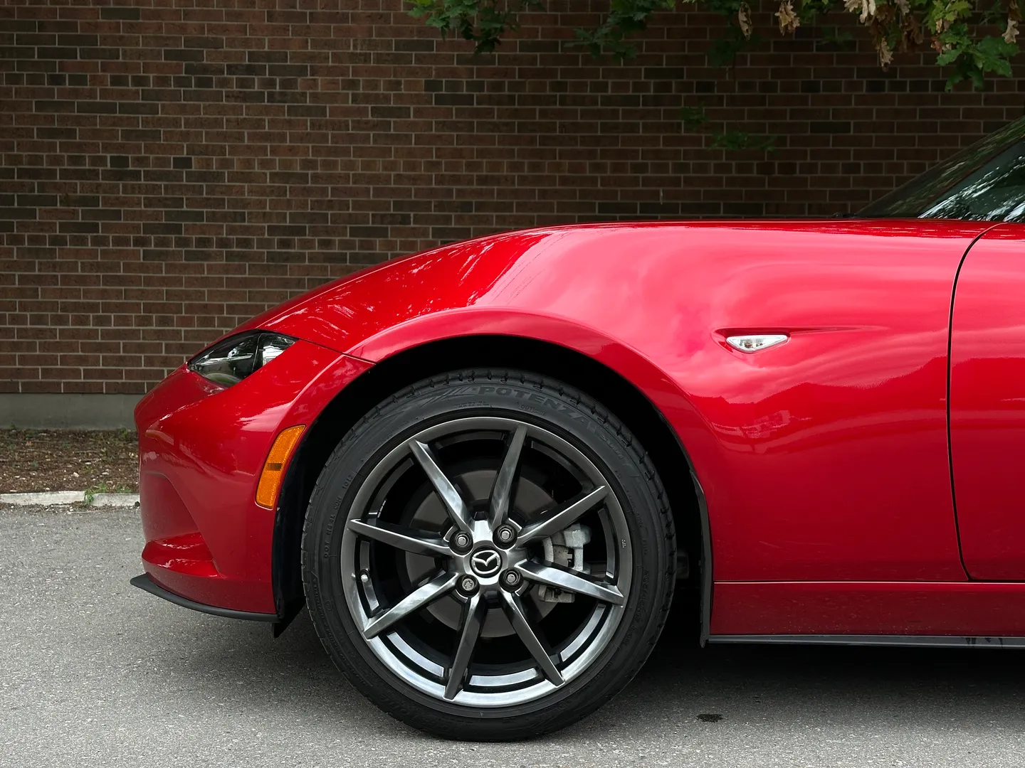 Mazda MX5 Miata RF GT — photo 11
