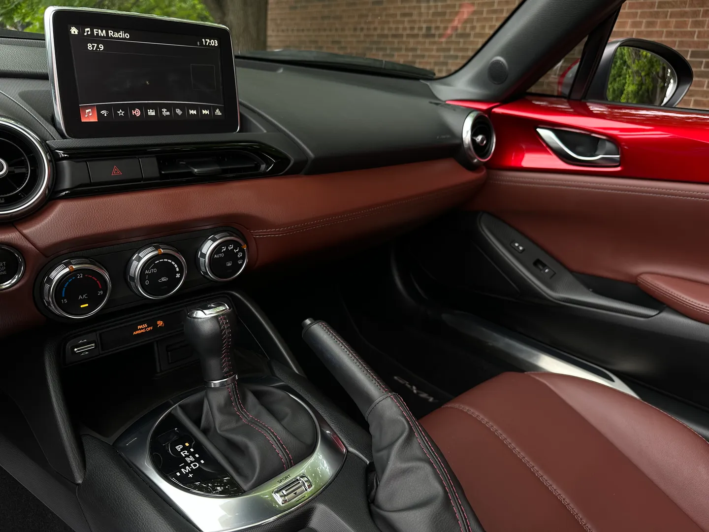 Mazda MX5 Miata RF GT — photo 40