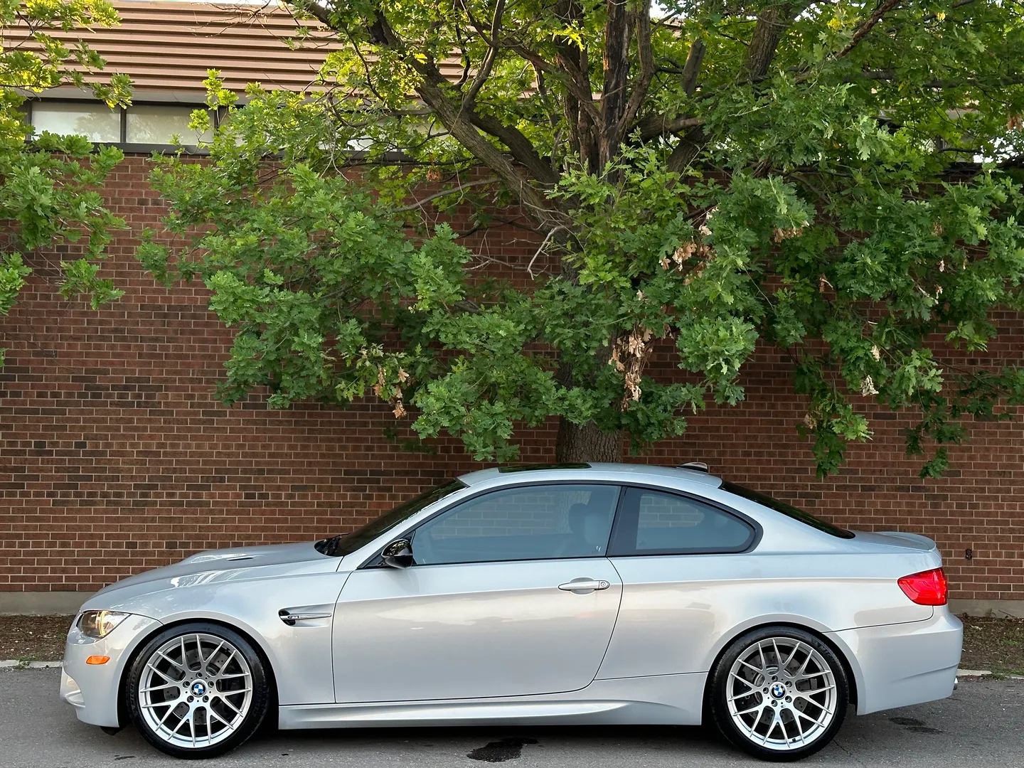 BMW M3 Coupe DCT Individual Paint — photo 10