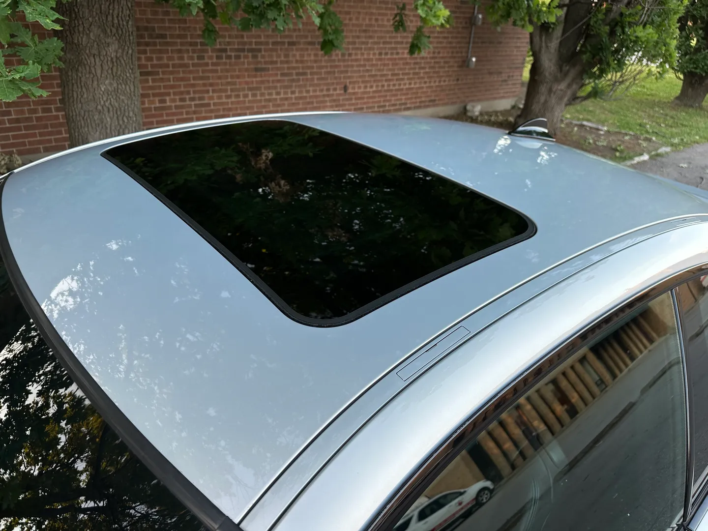 BMW M3 Coupe DCT Individual Paint — photo 24