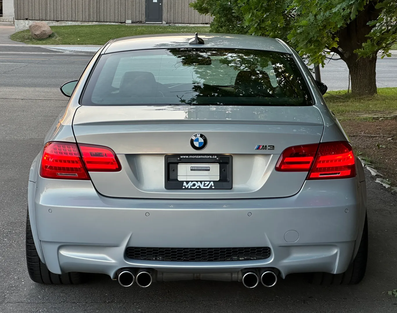 BMW M3 Coupe DCT Individual Paint — photo 27