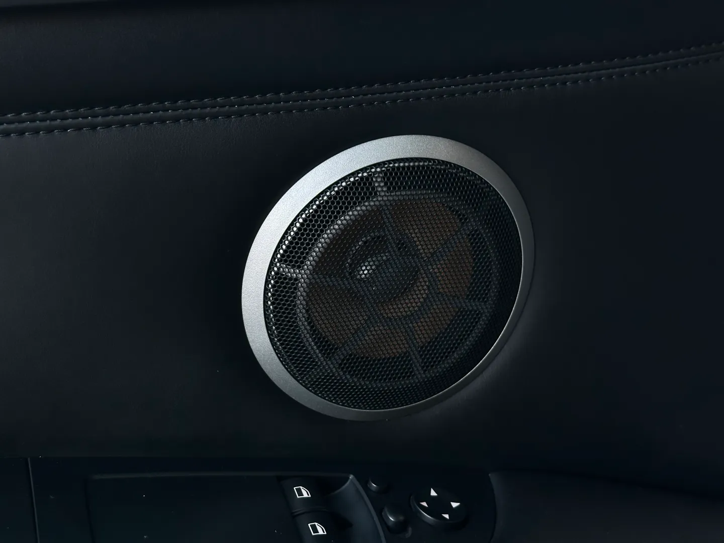 BMW M3 Coupe DCT Individual Paint — photo 56