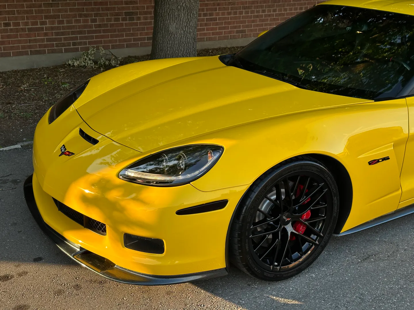 Chevrolet Corvette Z06 — photo 7