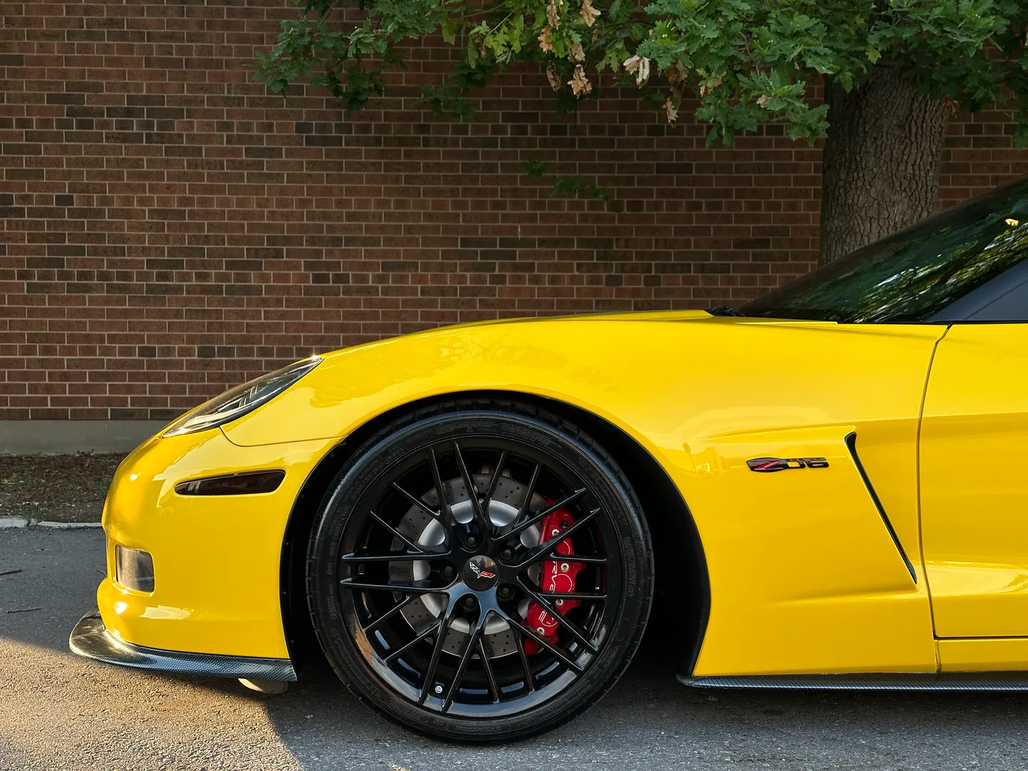 Chevrolet Corvette Z06 — photo 13