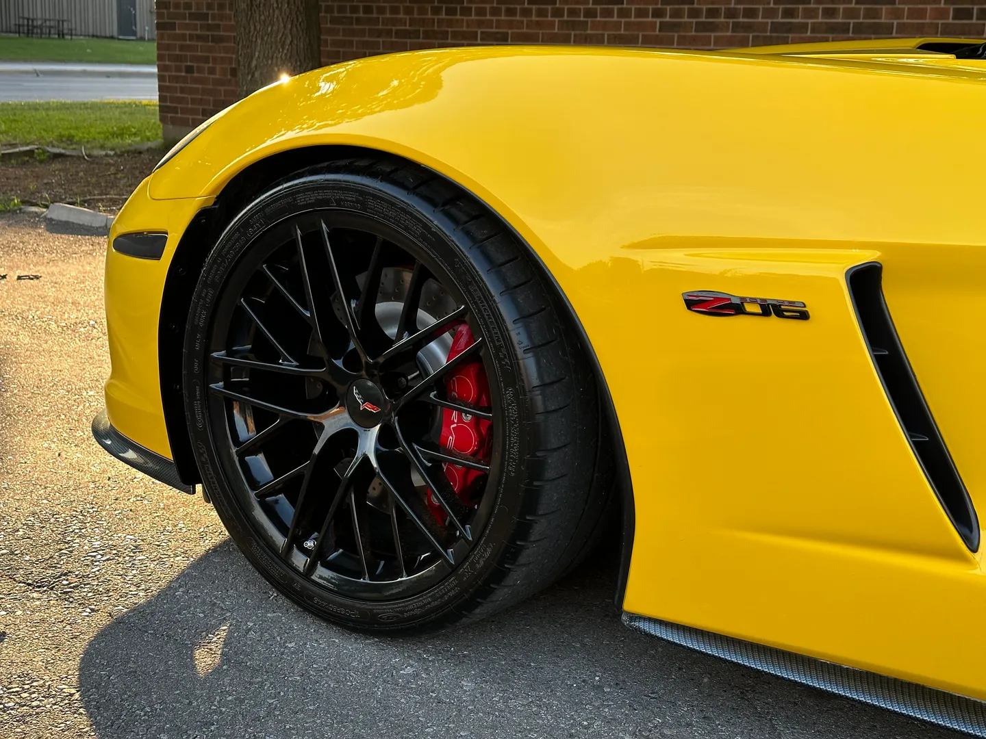 Chevrolet Corvette Z06 — photo 15