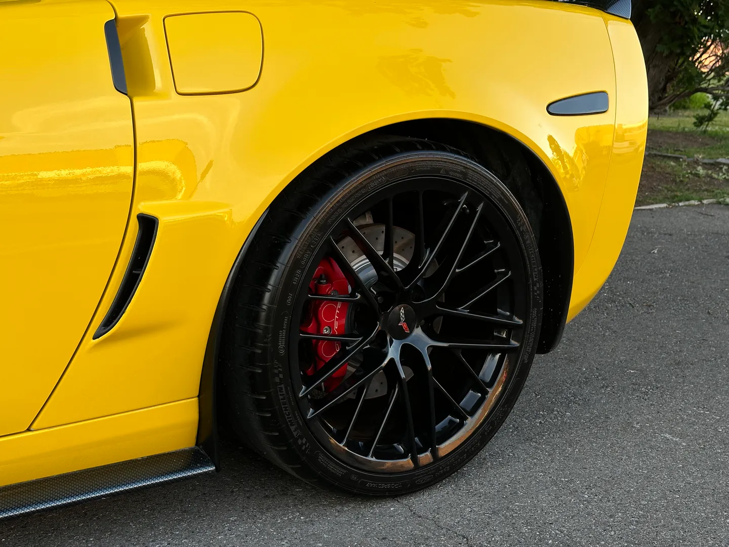 Chevrolet Corvette Z06 — photo 16
