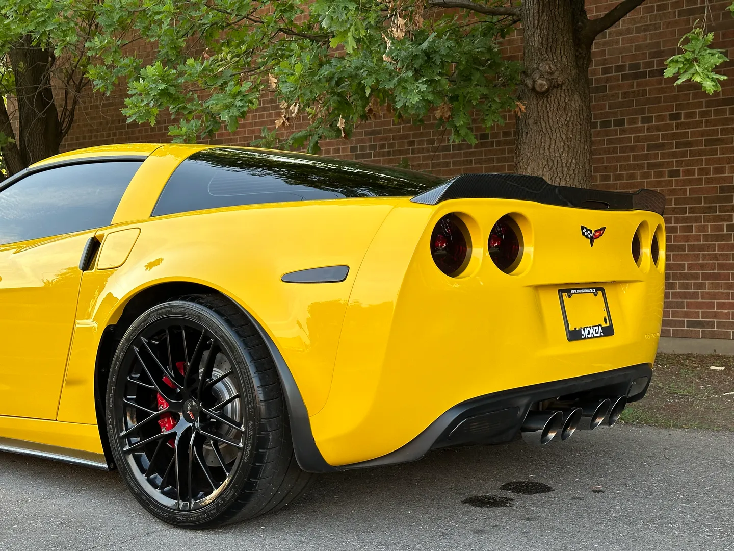 Chevrolet Corvette Z06 — photo 21