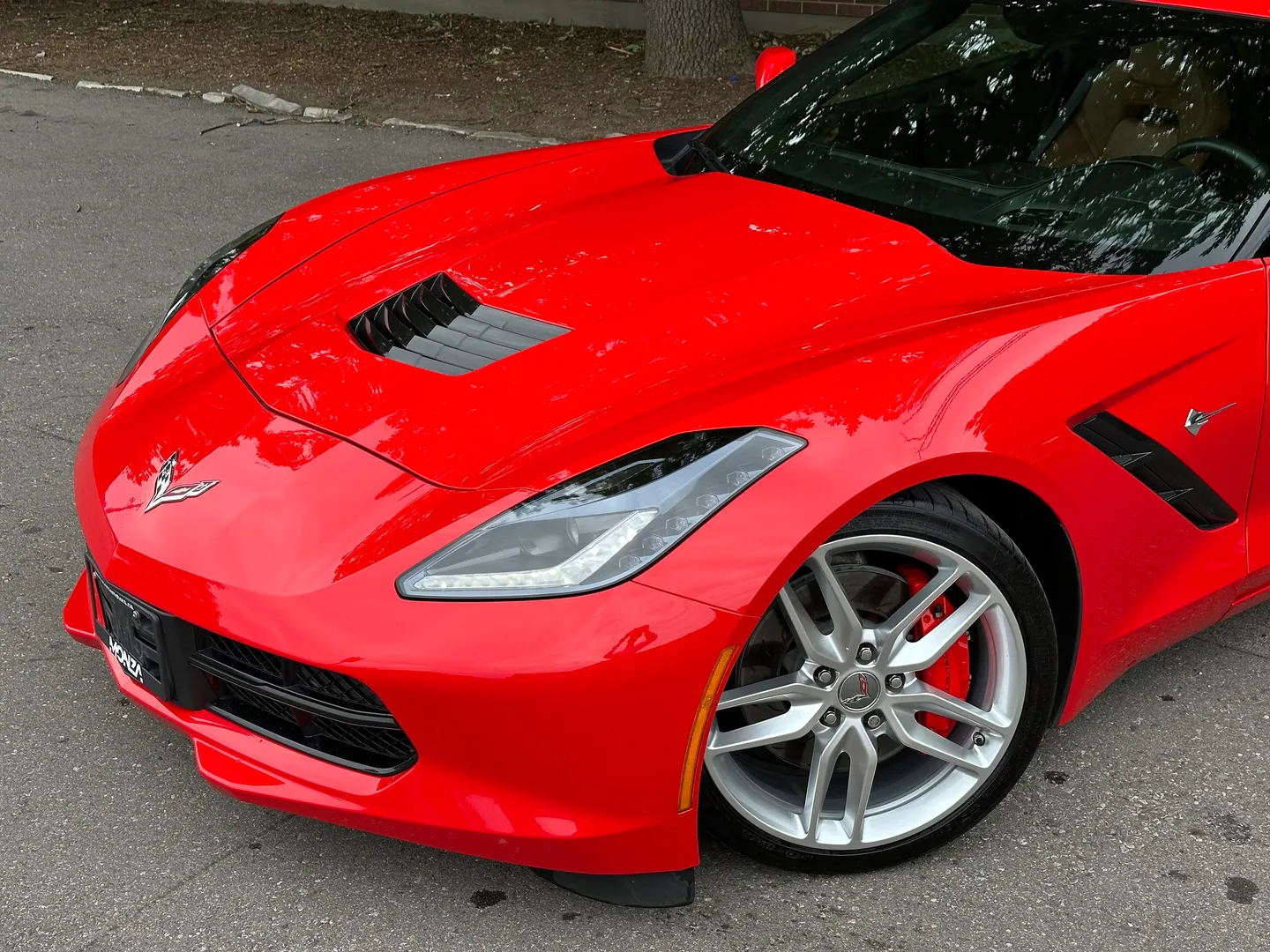 Chevrolet Corvette Stingray Z51 Performance Package 7 Speed Manual 2LT — photo 3