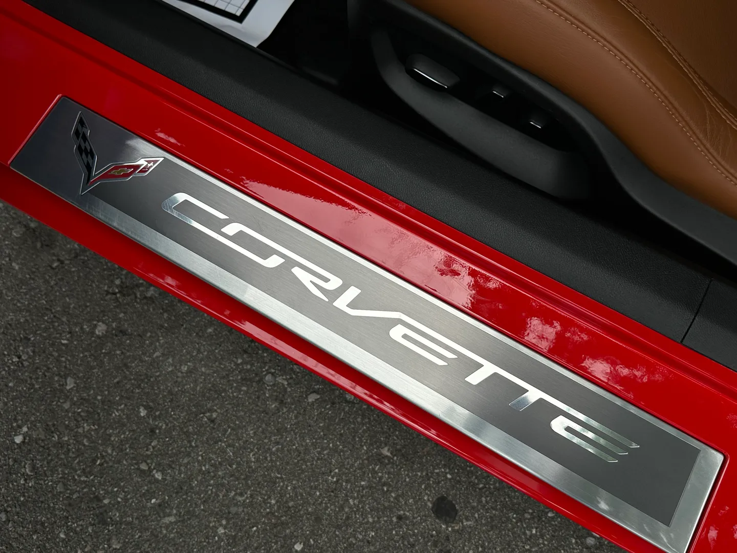 Chevrolet Corvette Stingray Z51 Performance Package 7 Speed Manual 2LT — photo 44
