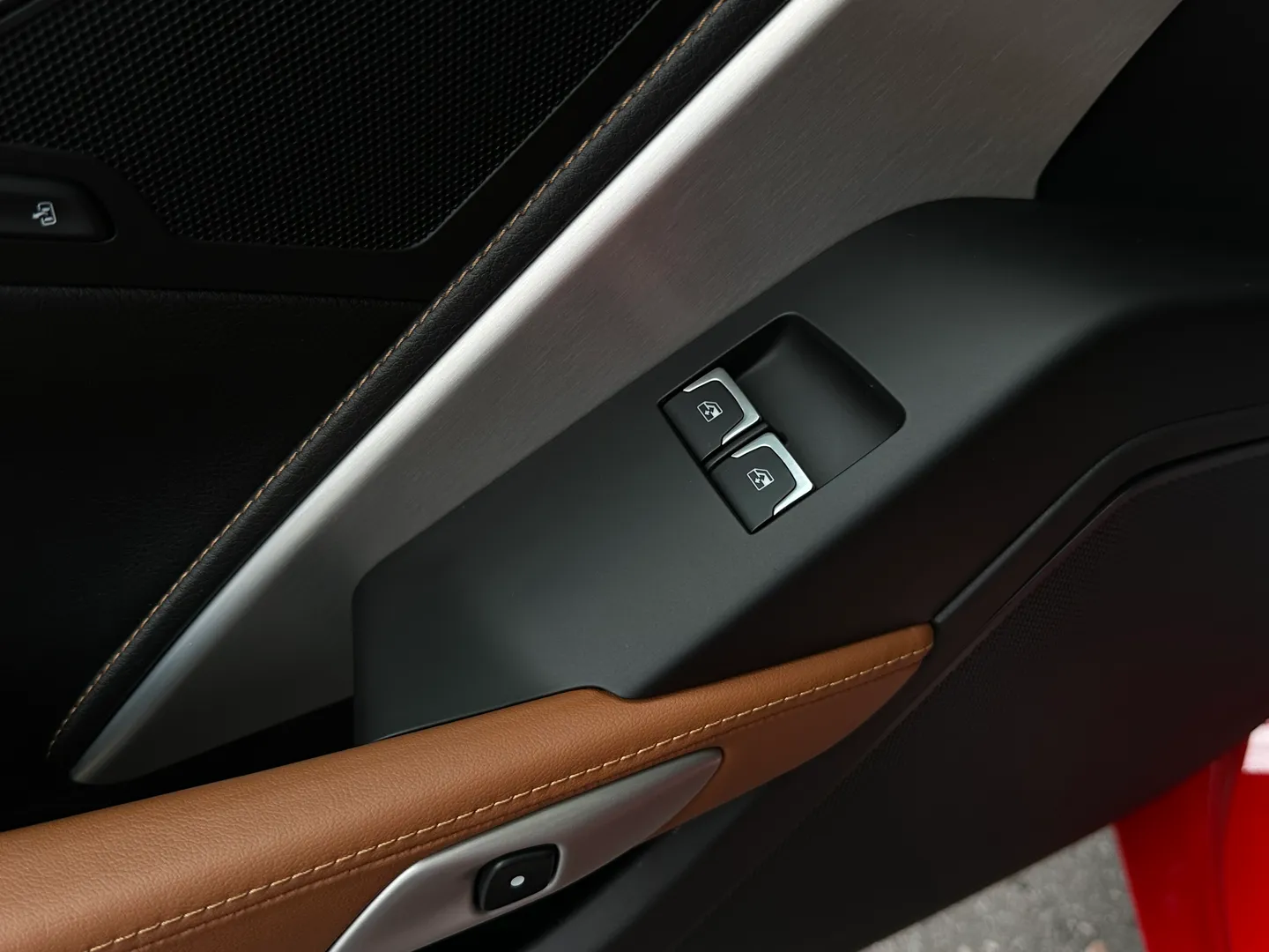 Chevrolet Corvette Stingray Z51 Performance Package 7 Speed Manual 2LT — photo 47