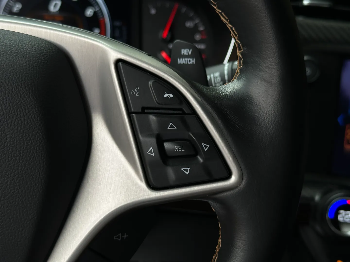 Chevrolet Corvette Stingray Z51 Performance Package 7 Speed Manual 2LT — photo 82