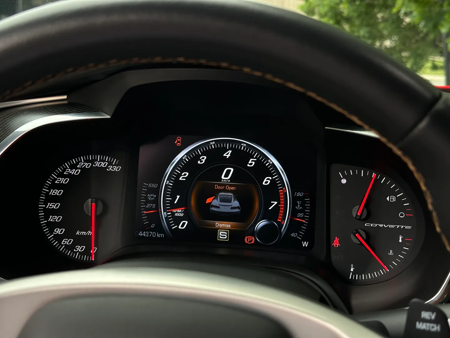 Chevrolet Corvette Stingray Z51 Performance Package 7 Speed Manual 2LT — photo 85