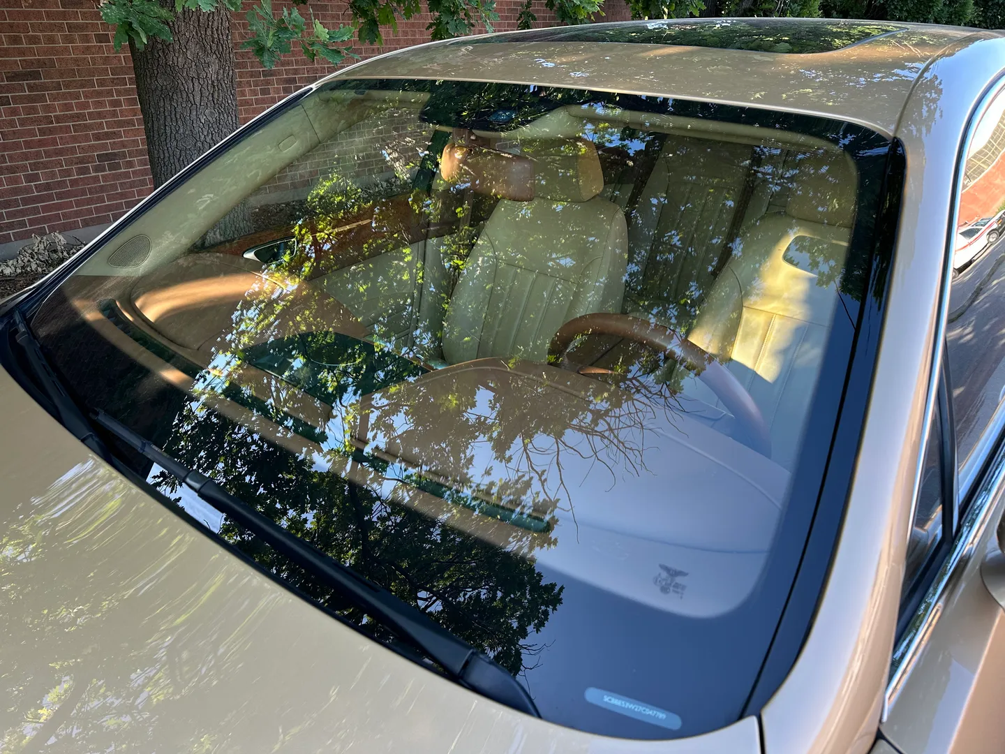 Bentley Continental Flying Spur — photo 17