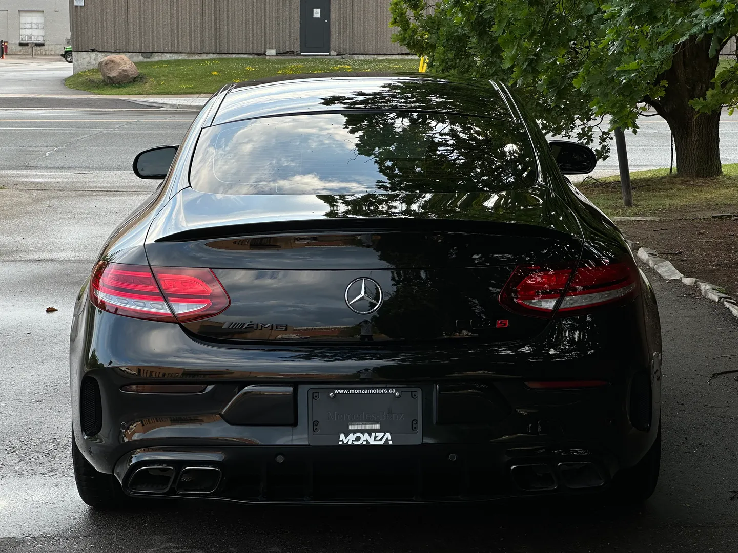 Mercedes Benz C63S AMG Coupe — photo 24