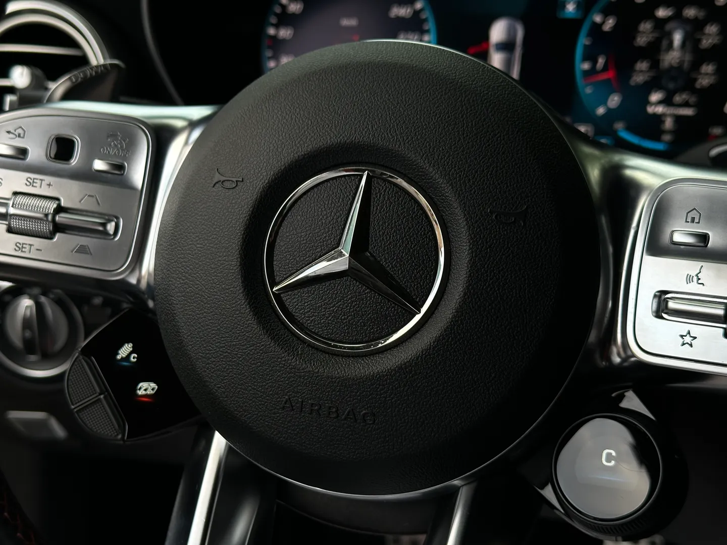 Mercedes Benz C63S AMG Coupe — photo 85